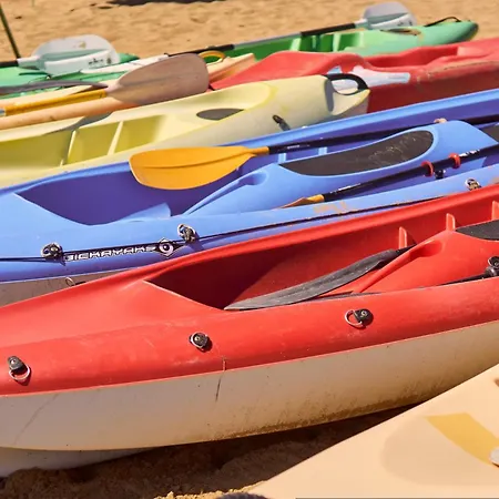 Enjoy Sun, Sand, And Shopping In Our Apartament